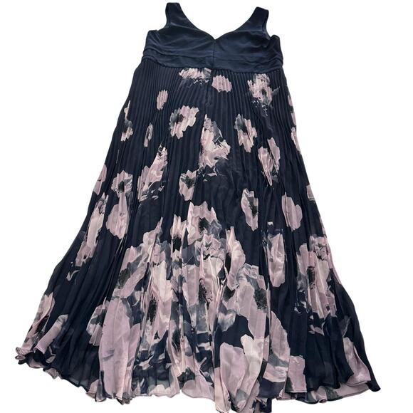 X by Xscape Dress Womens 18W Floral Pleated Maxi Sleeveless Formal XC169W - Picture 4 of 12